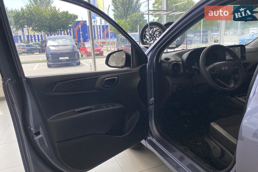 Hyundai i10 - фото 21