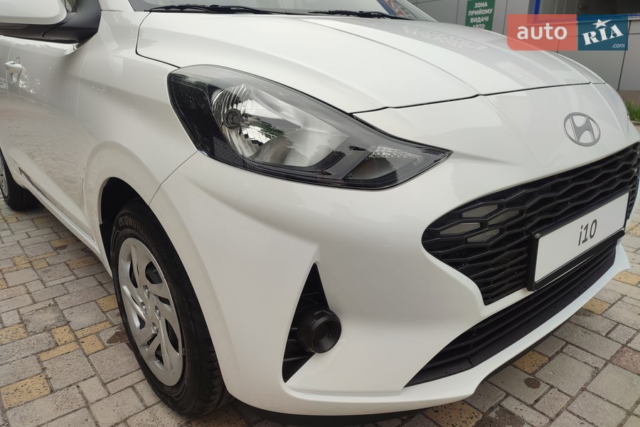 Hyundai i10 - фото 3