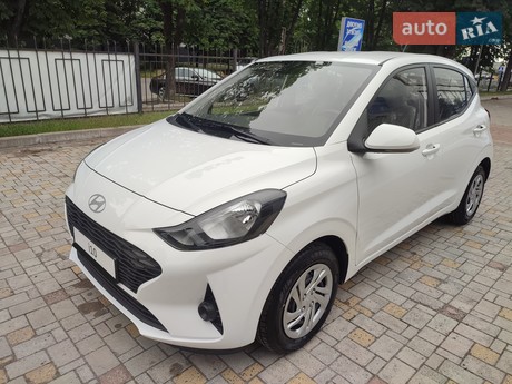 Hyundai i10 2025