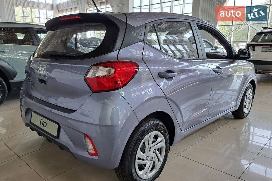 Hyundai i10 - фото 3