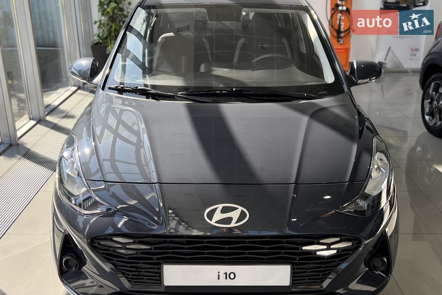 Hyundai i10 - фото 2