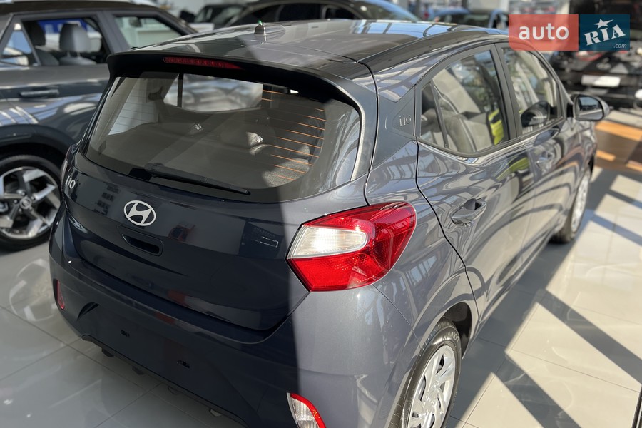 Hyundai i10 - фото 4