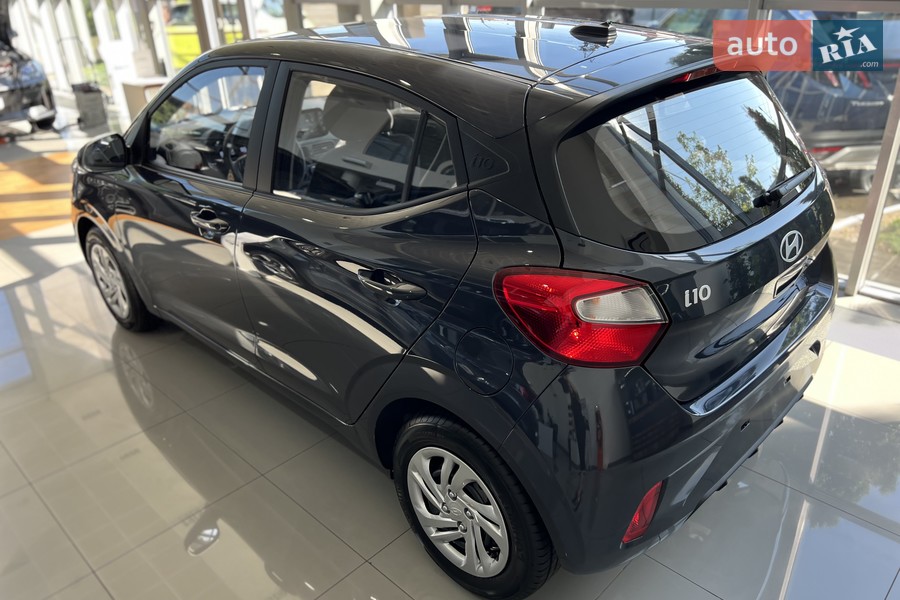 Hyundai i10 - фото 7