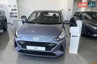 Hyundai i10 Hyundai i10