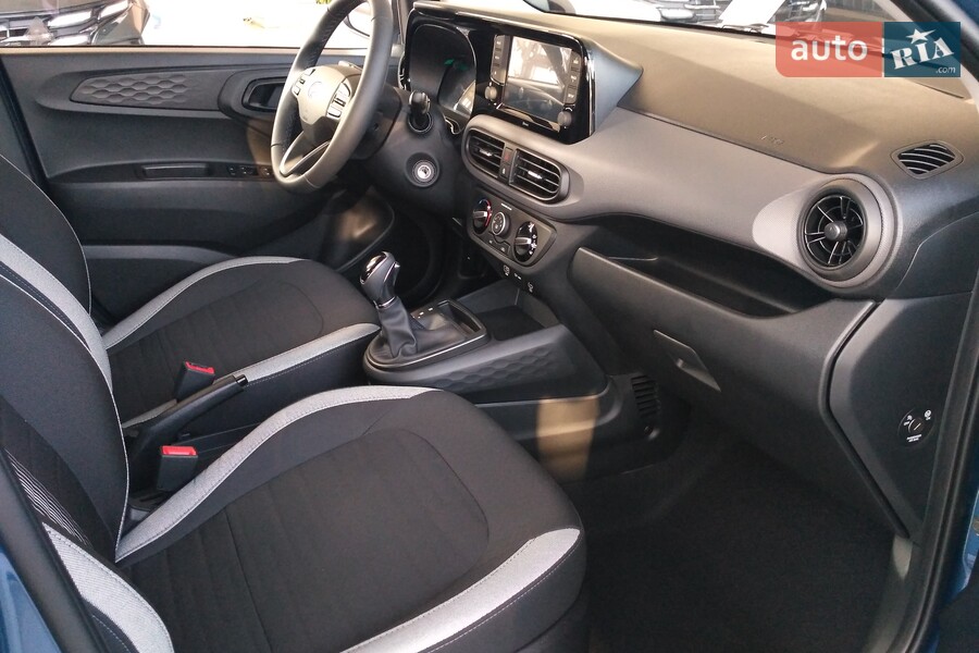 Hyundai i10 - фото 14
