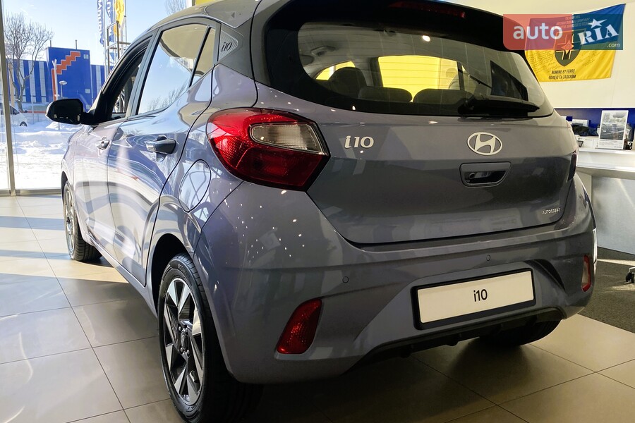 Hyundai i10 - фото 6