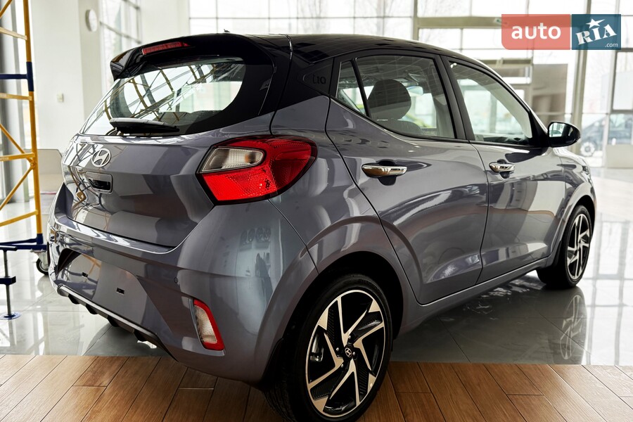 Hyundai i10 - фото 6