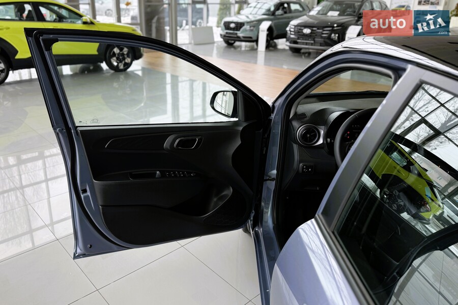 Hyundai i10 - фото 11