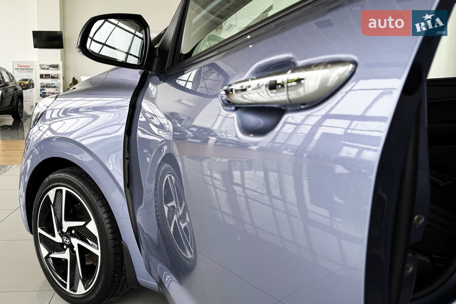 Hyundai i10 - фото 9