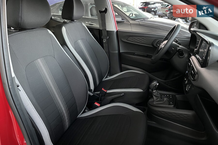 Hyundai i10 - фото 12