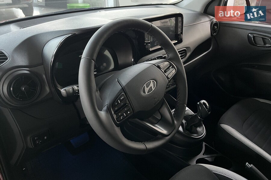 Hyundai i10 - фото 9