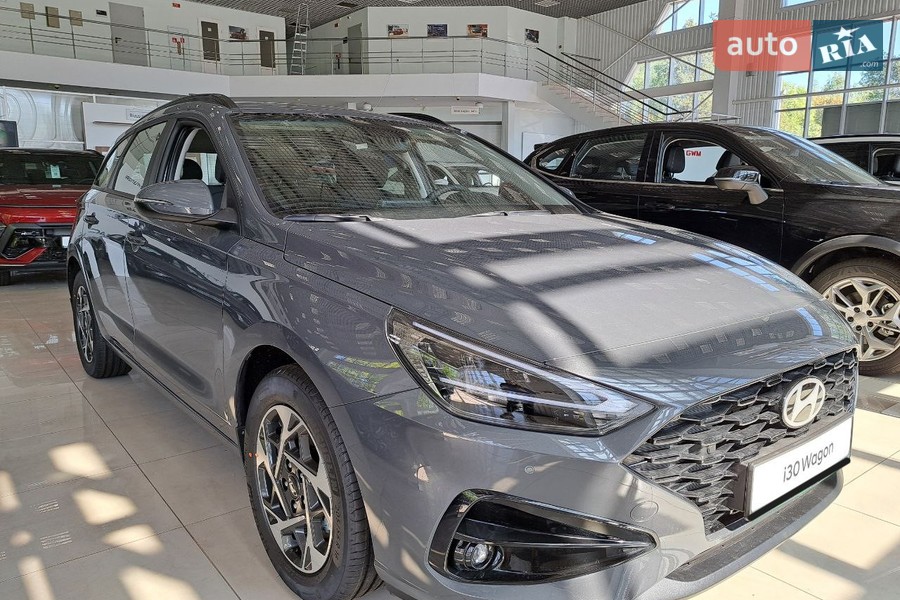 Hyundai i30 Wagon - фото 2