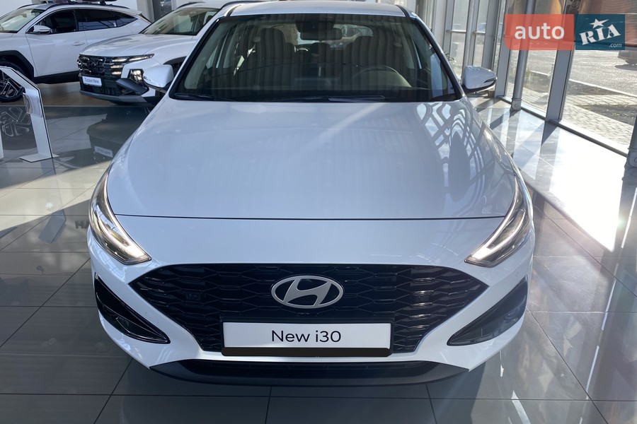 Hyundai i30 - фото 5