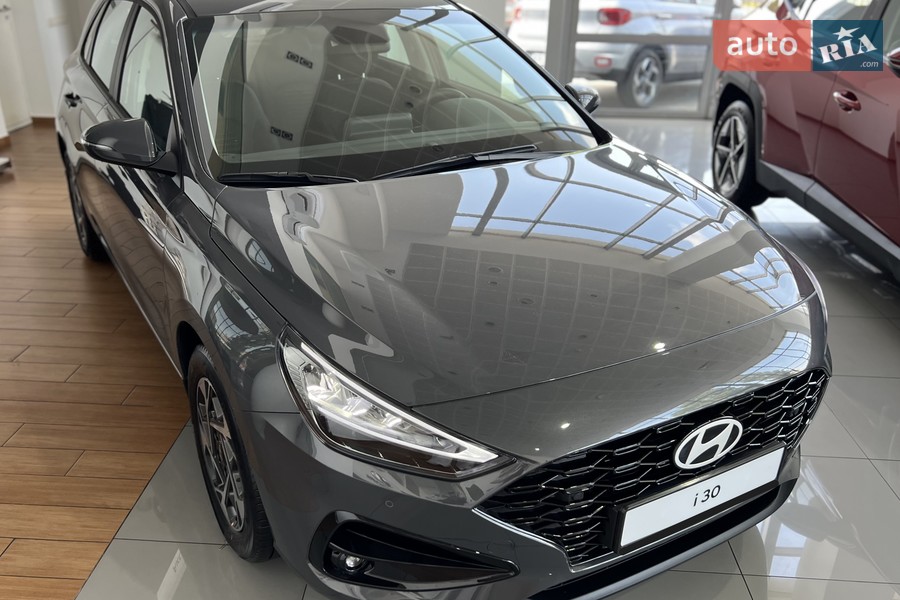 Hyundai i30 - фото 2