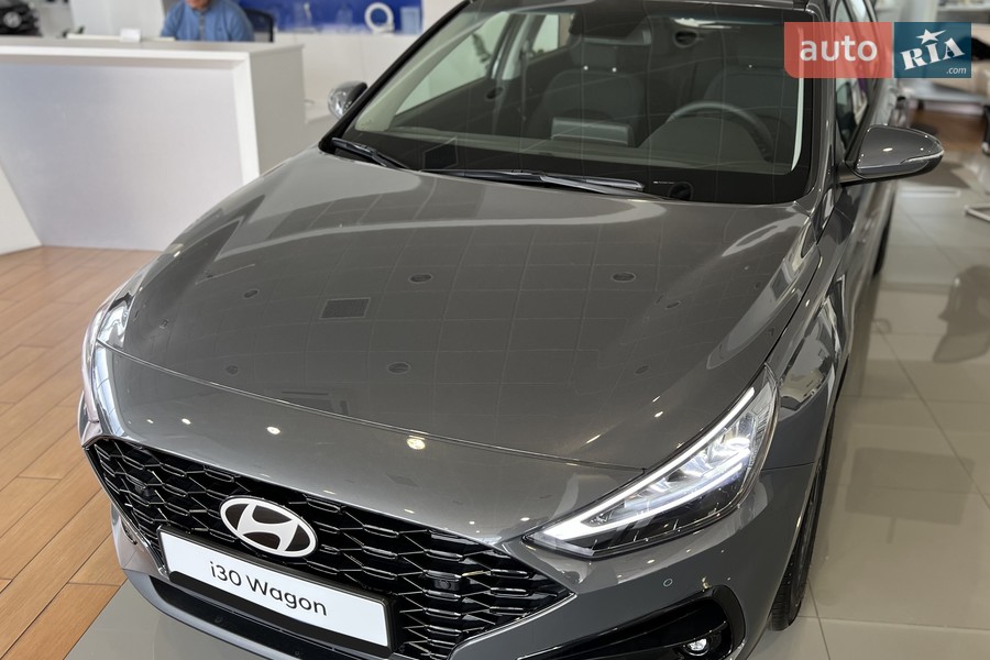 Hyundai i30 - фото 4