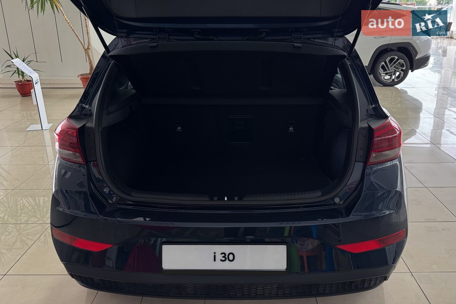 Hyundai i30 - фото 6