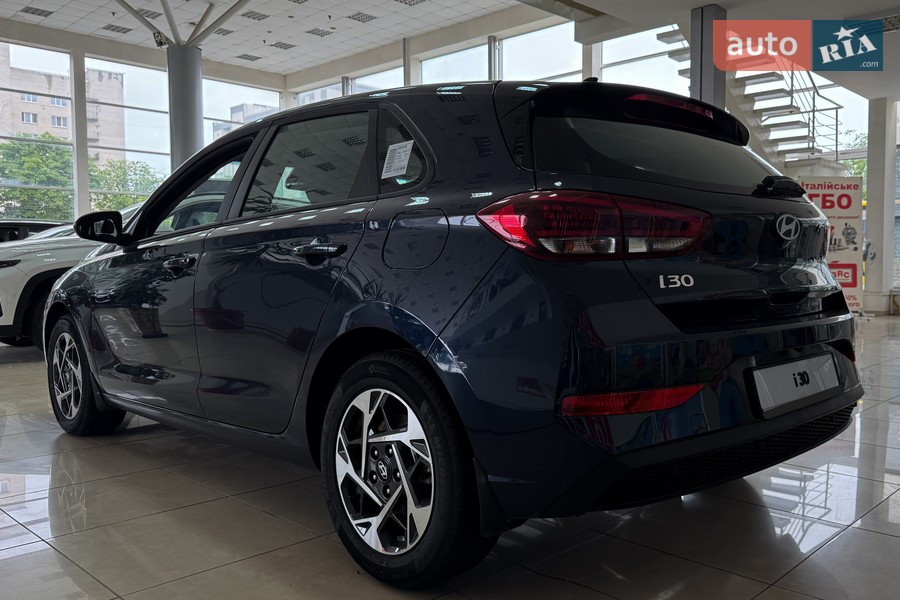 Hyundai i30 - фото 4