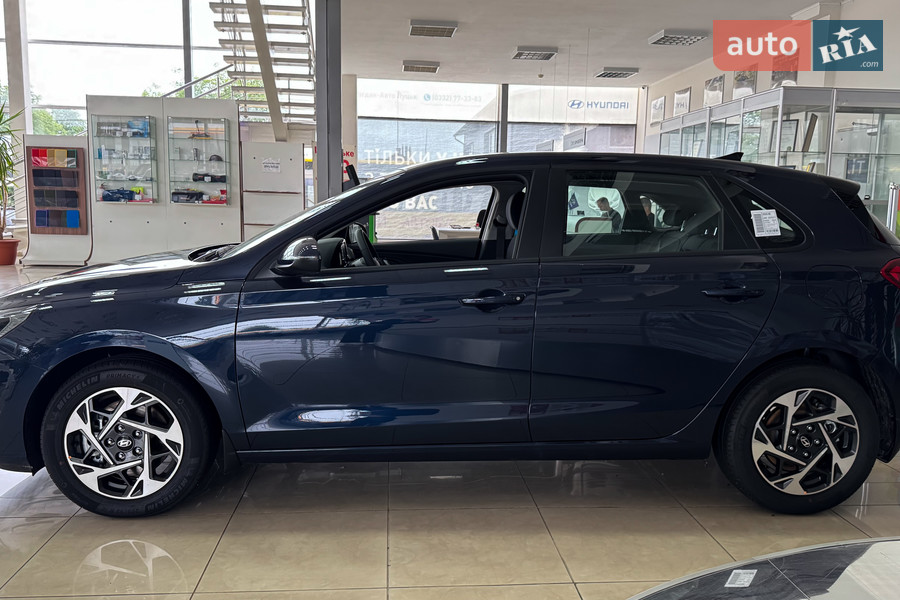 Hyundai i30 - фото 5