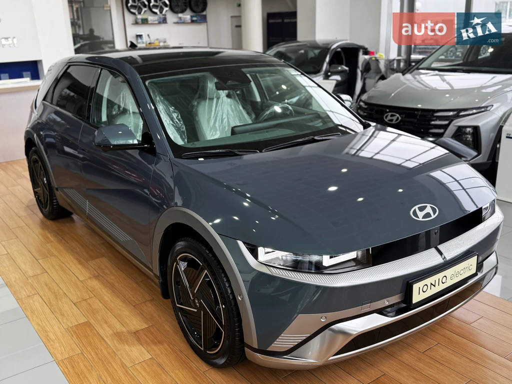 Hyundai Ioniq 5 Hyundai Ioniq 5 Top