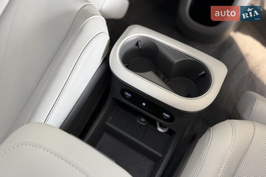 Hyundai Ioniq 5 - фото 27