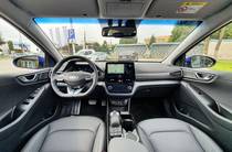 Hyundai Ioniq Top