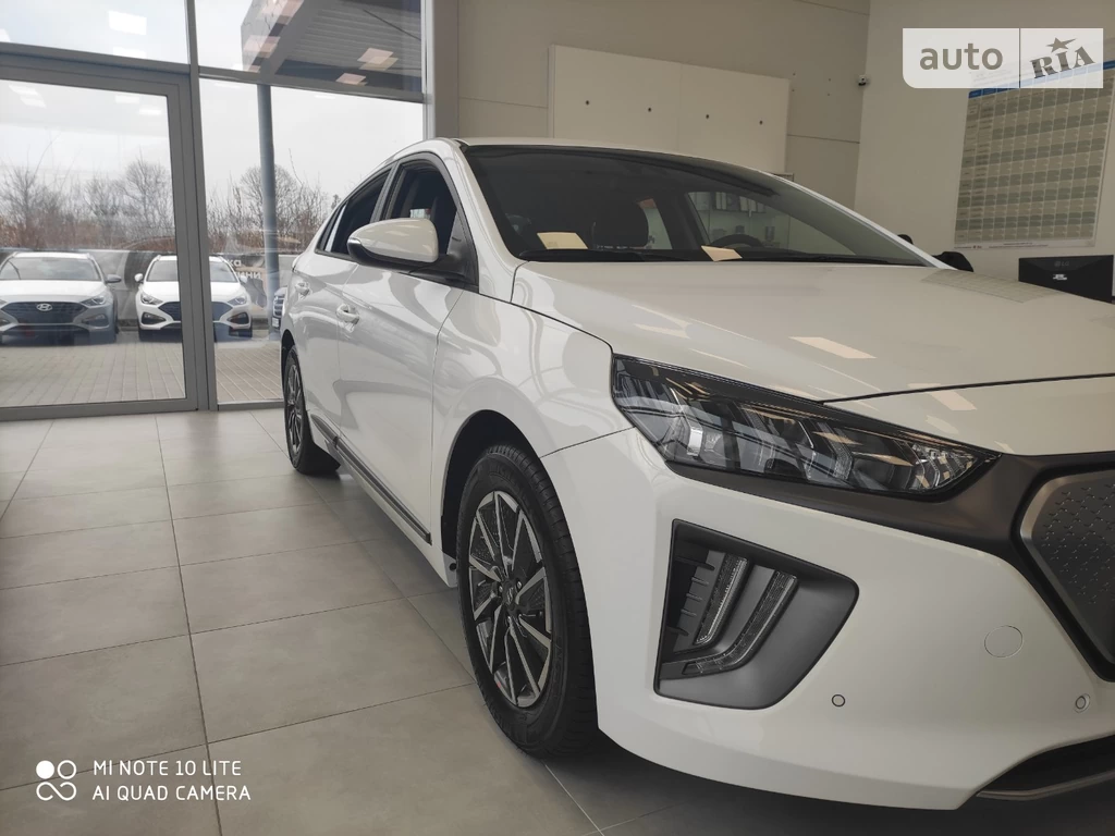 Hyundai Ioniq Premium