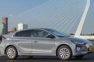 Hyundai Ioniq Top