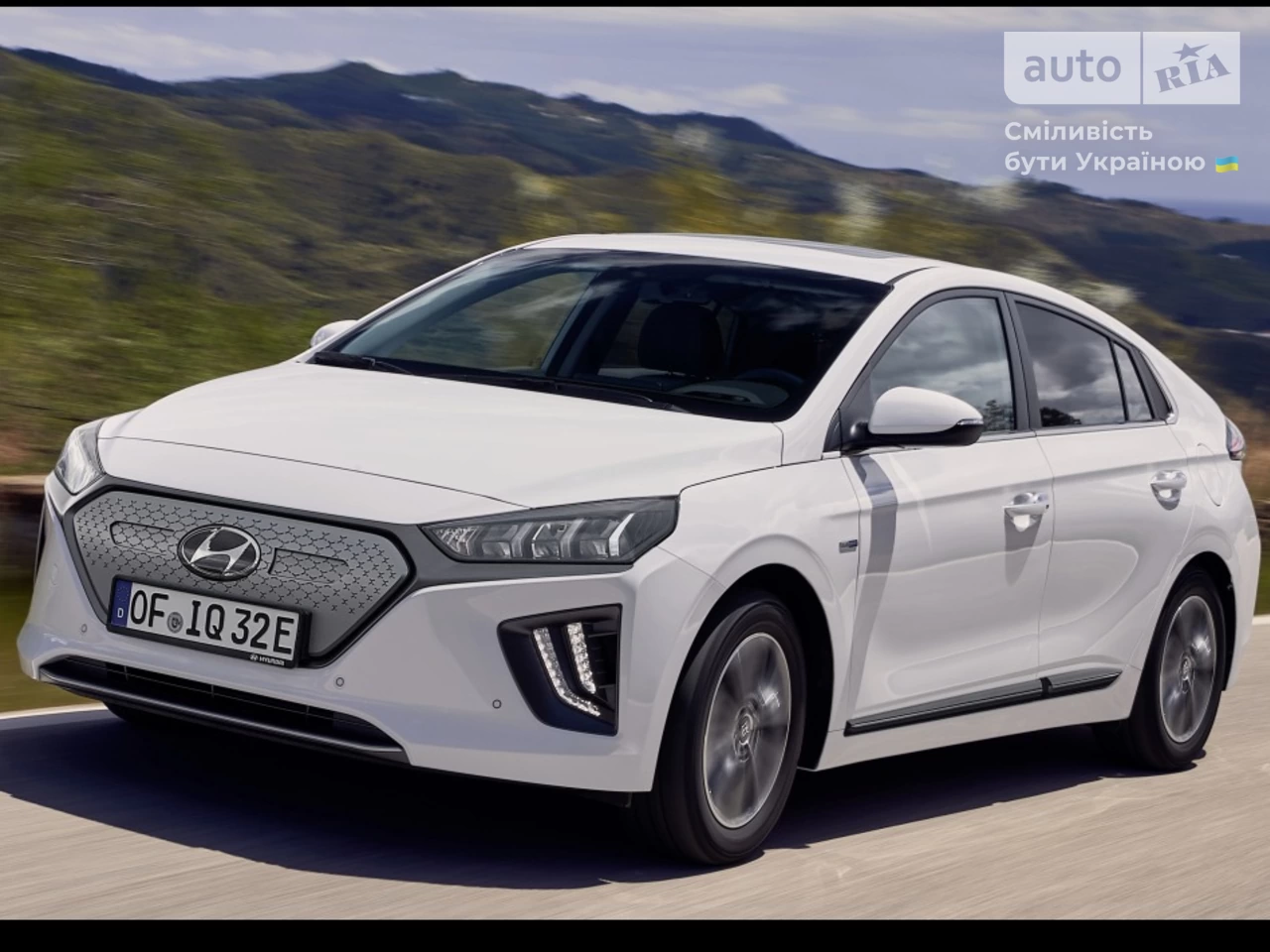 Hyundai Ioniq Top