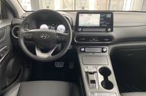 Hyundai Kona Electric Top