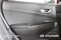 Hyundai Kona Electric Top