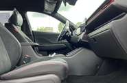 Hyundai Kona Electric - фото 12