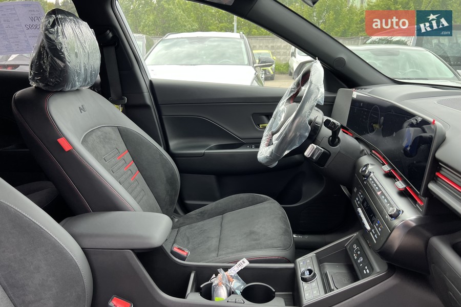 Hyundai Kona Electric - фото 13