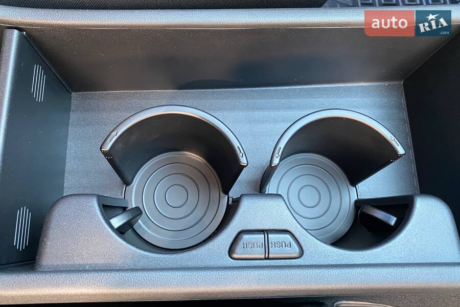 Hyundai Kona - фото 13