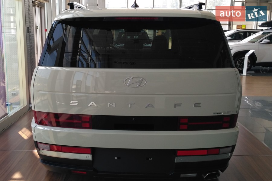 Hyundai Santa FE - фото 4
