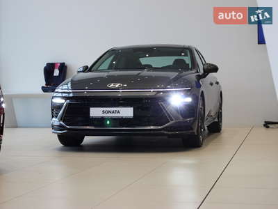 Hyundai Sonata 2024 Top
