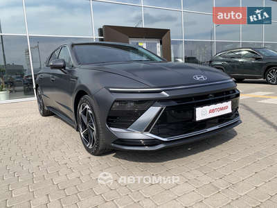 Hyundai Sonata 2024 Top