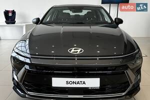 Hyundai Sonata Top