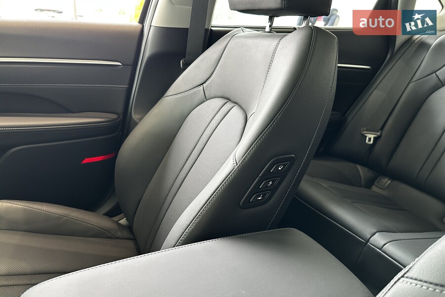 Hyundai Sonata - фото 18