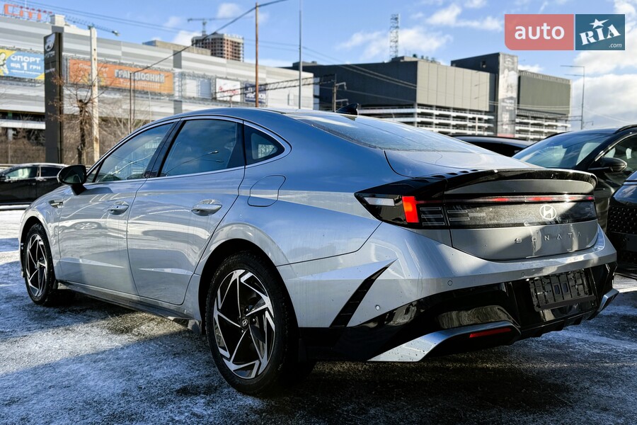 Hyundai Sonata - фото 8