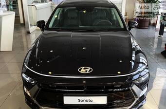 Hyundai Sonata 2024 Top