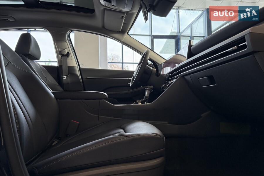 Hyundai Sonata - фото 17