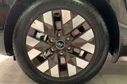 Hyundai Staria Top