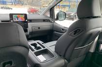 Hyundai Staria Business+