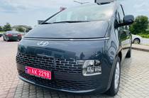 Hyundai Staria Business+