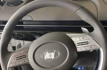 Hyundai Staria Top