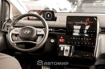 Hyundai Staria Top