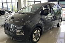 Hyundai Staria Business+