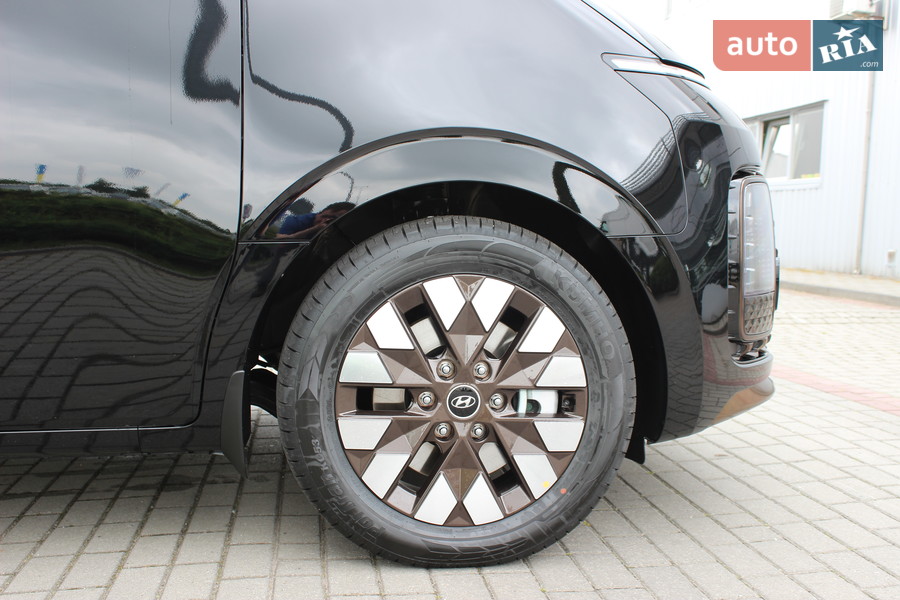 Hyundai Staria - фото 5