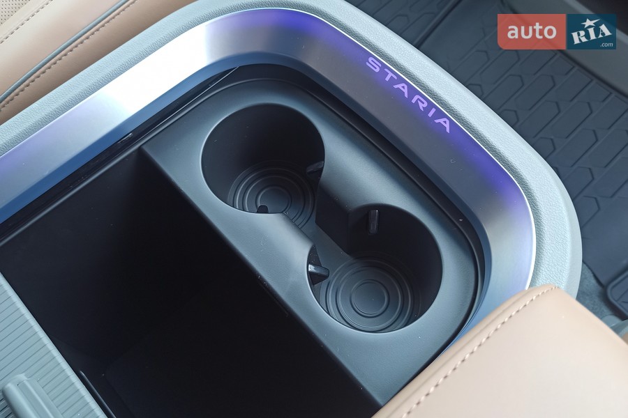 Hyundai Staria - фото 37