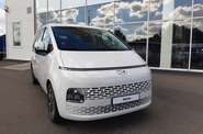 Hyundai Staria Business+